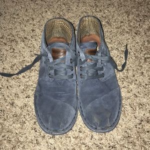 Toms Blue suede desert boots
